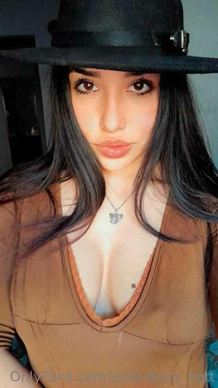 Especially today I feel so pretty 💗