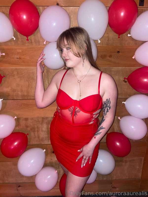 feeling pretty in red ❤️ celebrated another birthday this we..