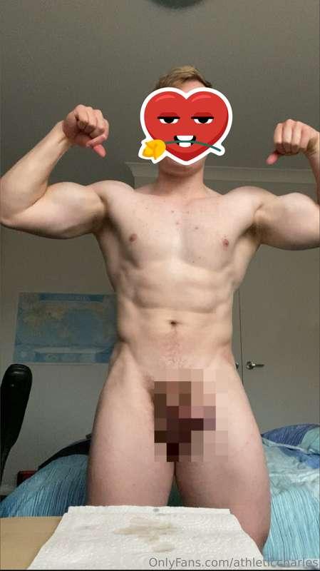Full uncensored version is currently sitting in your dms 👀