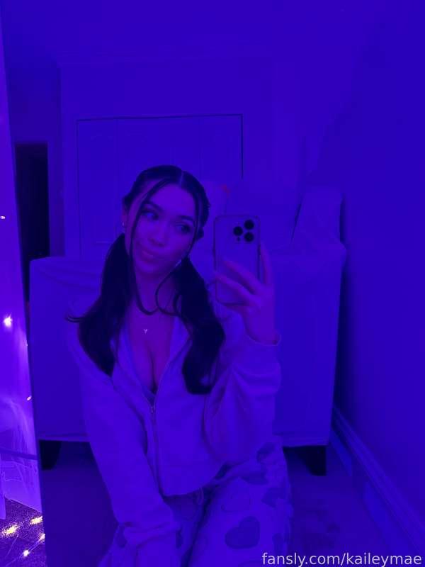 kaileymae image #2