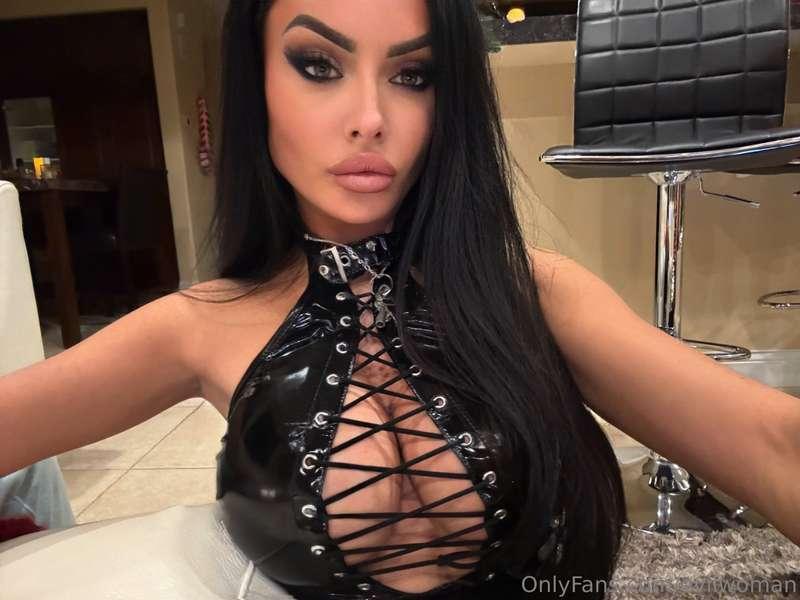 You will do whatever Mistress say 🧎🏻