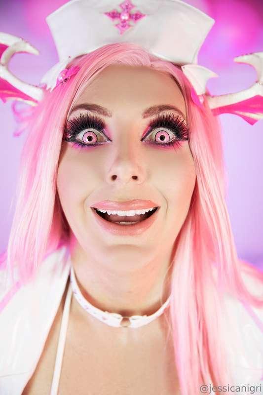 jessicanigri image #0