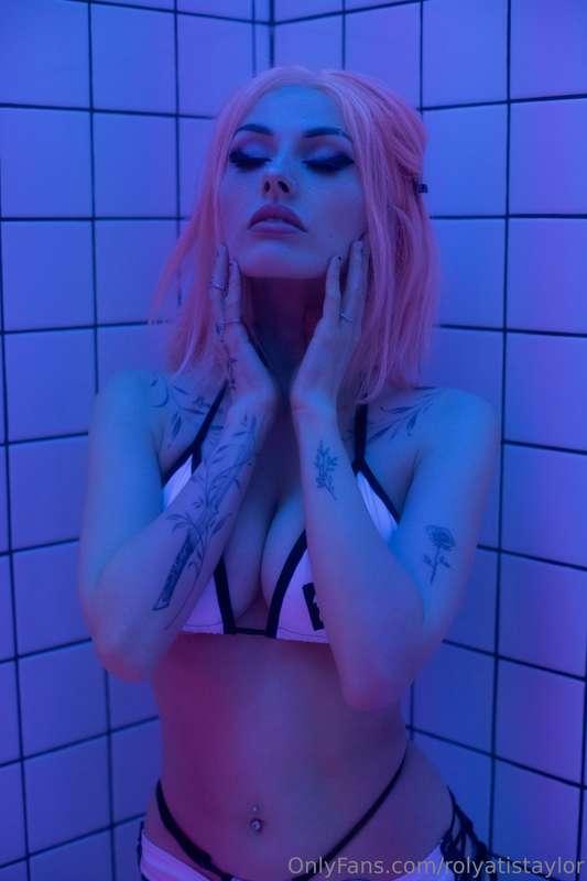 i need to show u something 🤭 