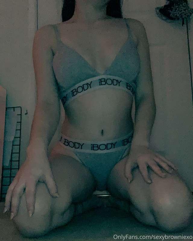 Sunday night feels! Feeling very sexy!! 🔞❤️ #onlyfans #selfl..