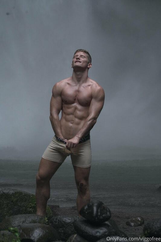 Let’s keep it secret 🤫 but not on my main Onlyfans @viggosor..