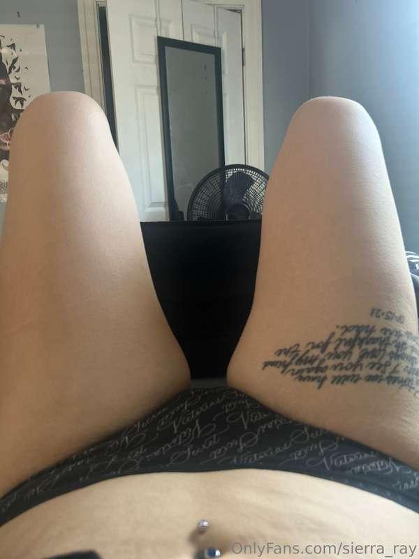 I want to know what kind of morning yall are having 😘