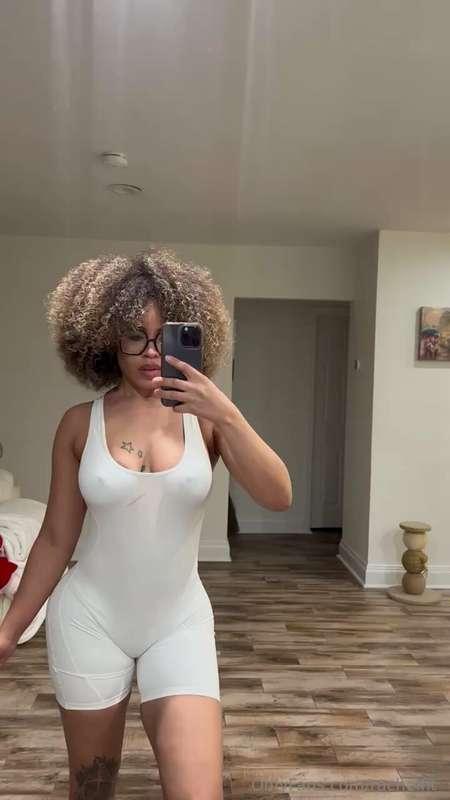 do you like nerdy girls? 👀