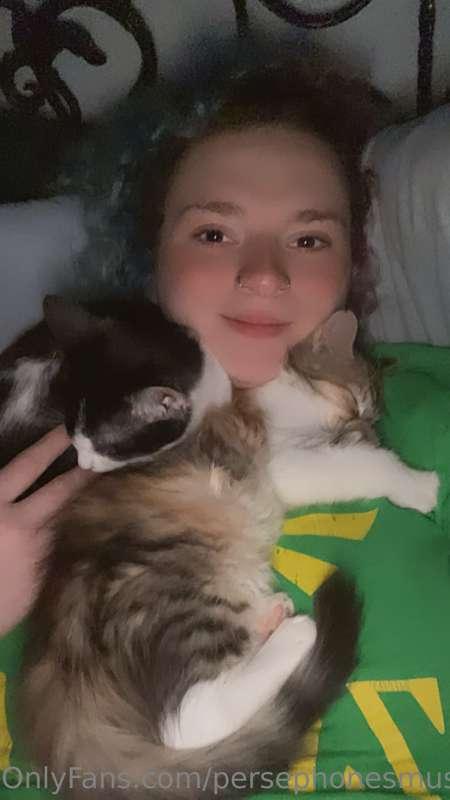 Drowning in pussy