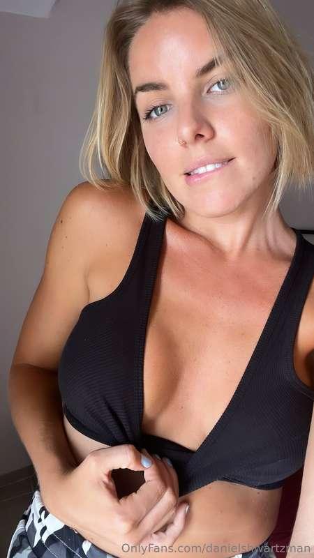 מי בא אליי בפרטי להנות ממשהו מיוחד ביחד?