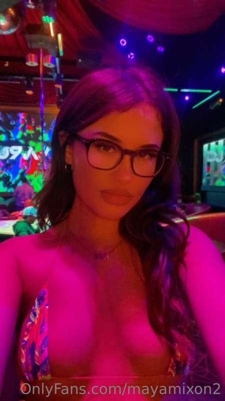 do I look good in glasses?