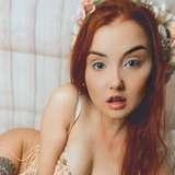 red-headbarbie