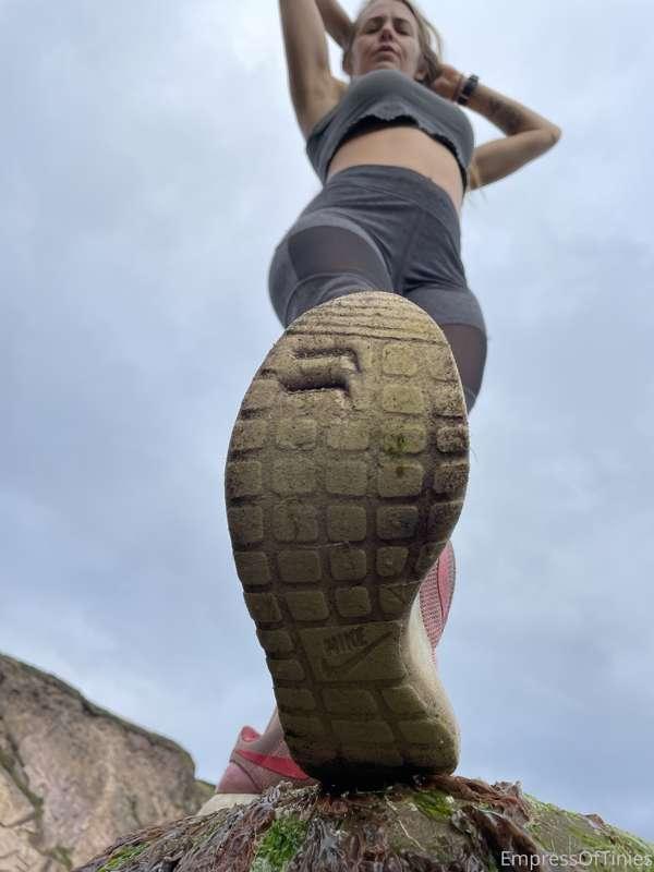 Have you woken up to a Giantess with major growing pains? Wh..