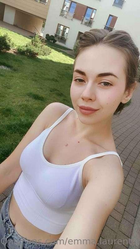 If I were a dessert, how would you devour me? 🍨😈