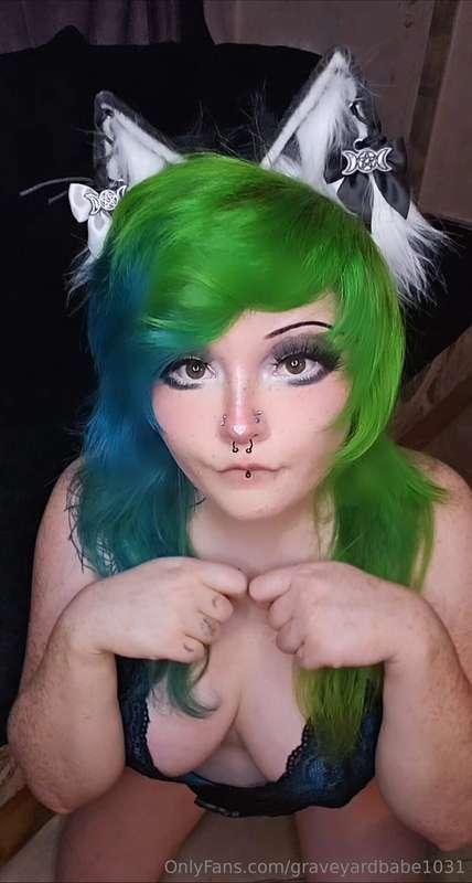 graveyardbabe1031 image #1
