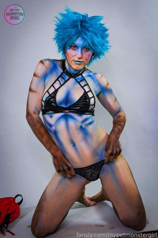 mypetmonstergirl image #9