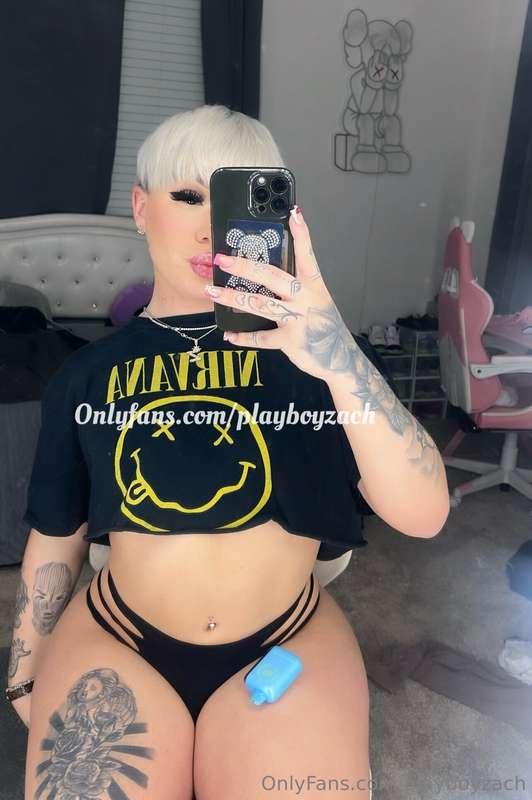 Text me🥰