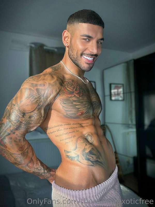 𝑹𝒊𝒔𝒆 𝒂𝒏𝒅 𝒔𝒉𝒊𝒏𝒆!!!! 𝑳𝒆𝒕 𝒚𝒐𝒖𝒓 𝒏𝒆𝒘 𝒚𝒆𝒂𝒓 𝒃𝒆 𝒇𝒊𝒍𝒍𝒆𝒅 𝒑𝒖𝒓𝒑𝒐𝒔𝒆, 𝒈𝒐𝒂𝒍..