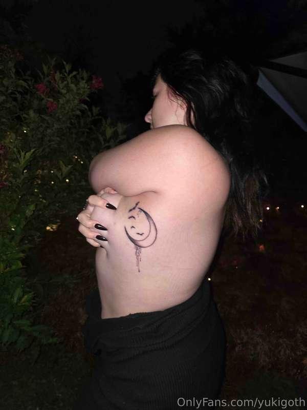 Giving y'all a bit of something cause I've been hella busy w..