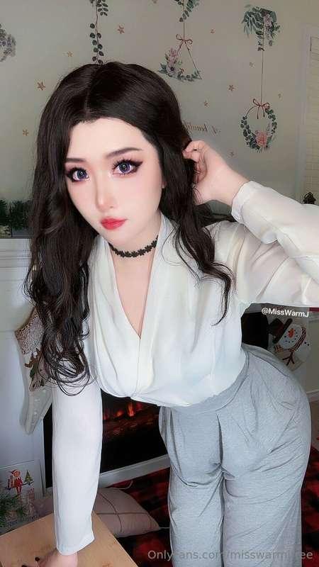 I'm sorry, am I distracting you from your work? 🤭😏