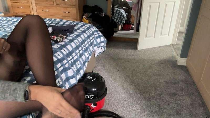 Henry is hungry for toes 