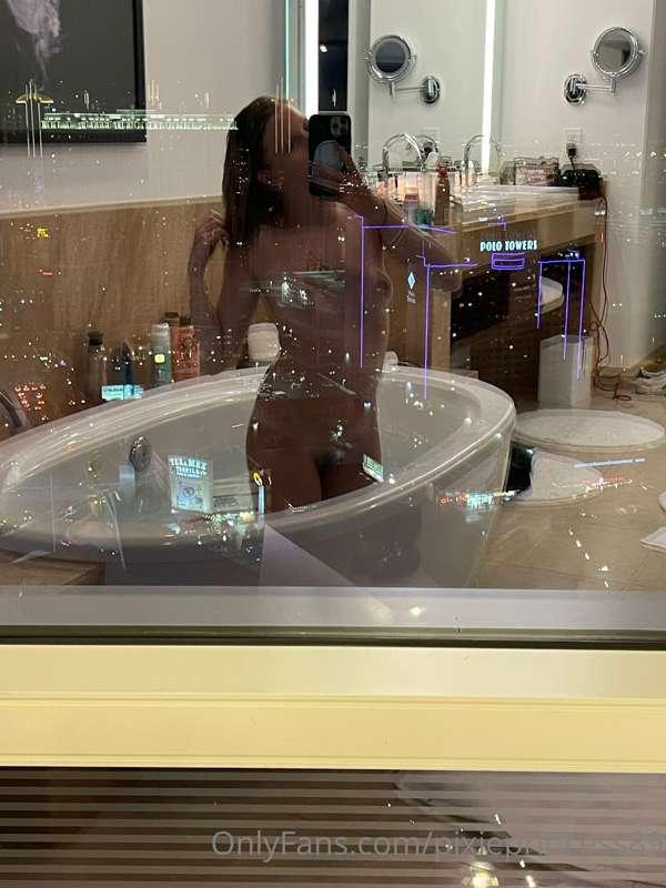 Belated Vegas pics and back home <3 sorry so slow posting an..