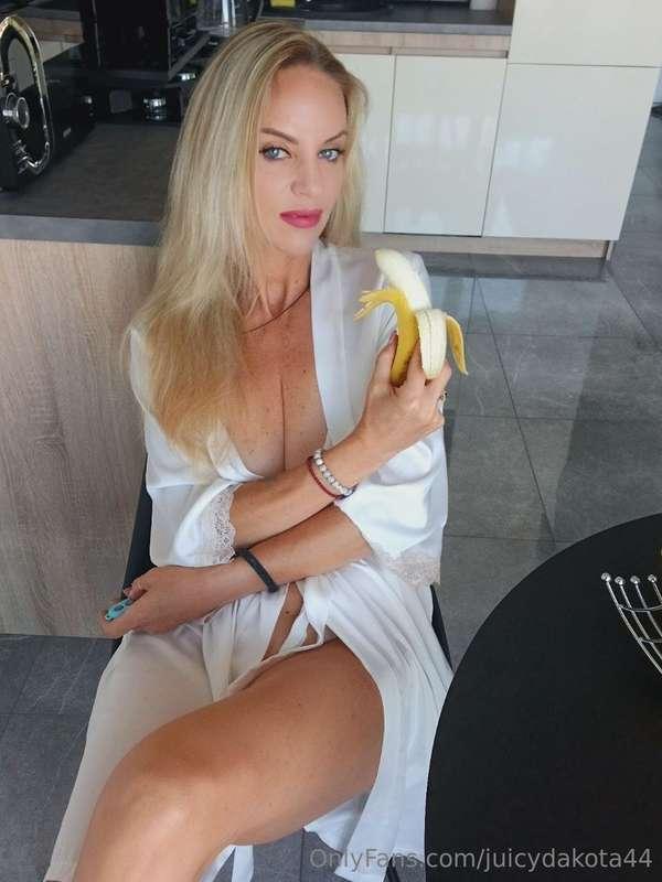 Morning breakfast, I always eat something like that dick😅🍆