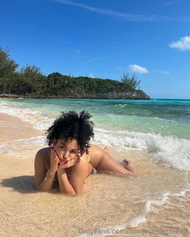 😘