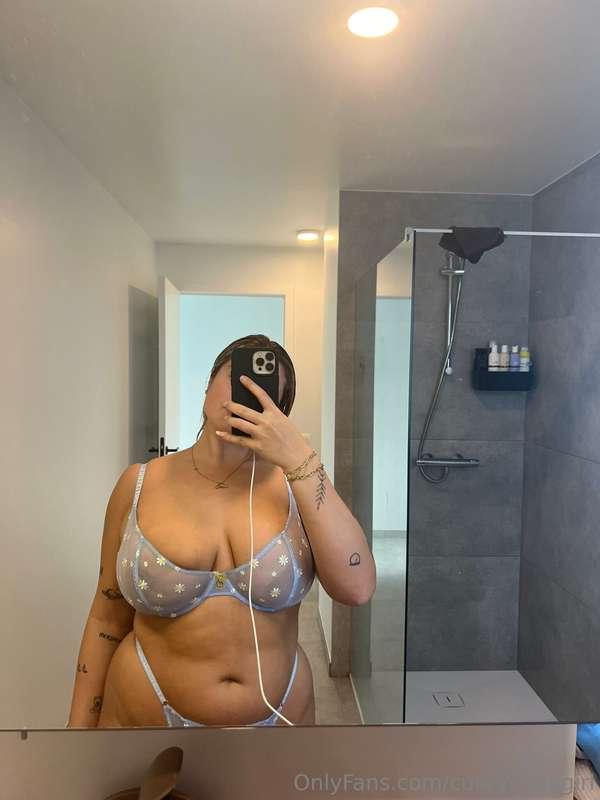 Shower together? 💦