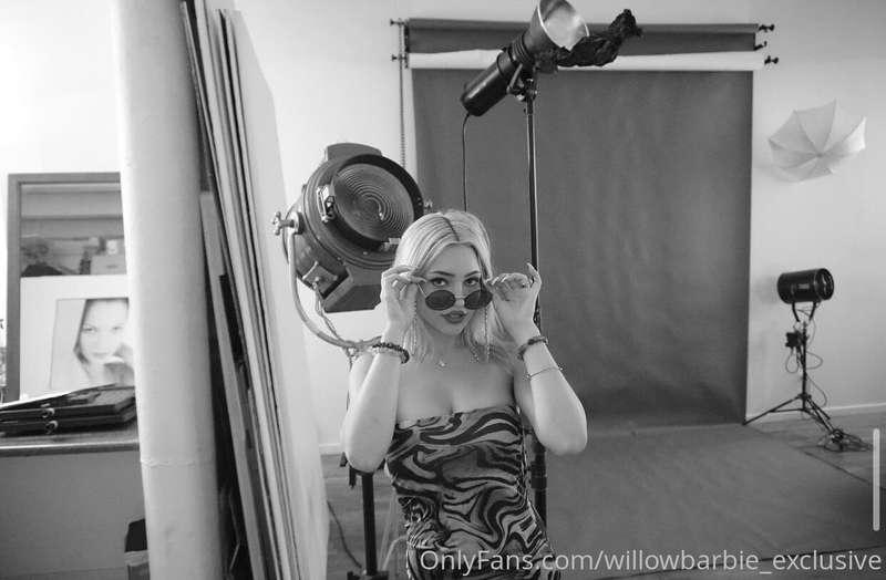 Sweet as sugar, will you be my daddy? 💋