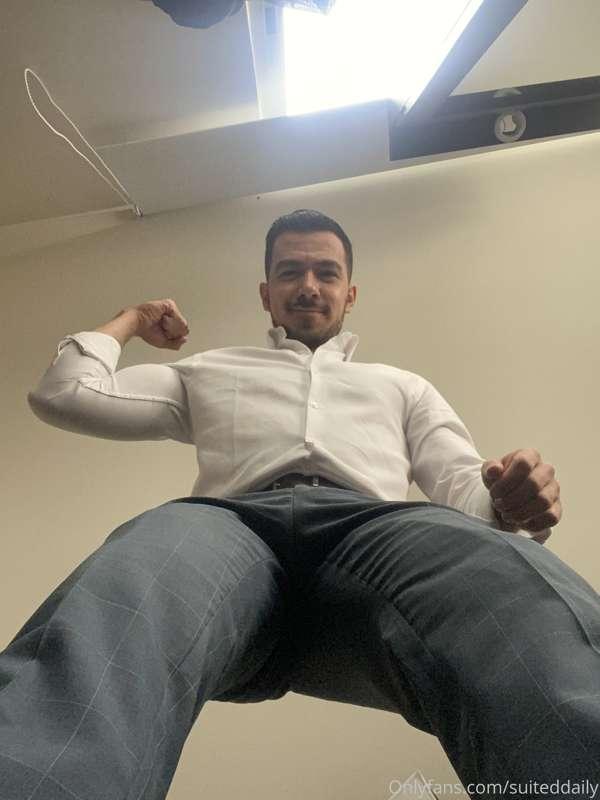 You bump into this giant, what you do?
