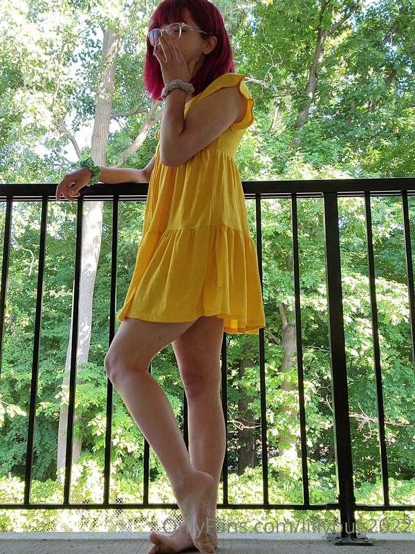 Do u like my cute Lil summer dress😌
I was a lil shy today🙈👉👈