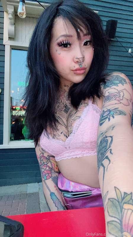 Who would kiss me?