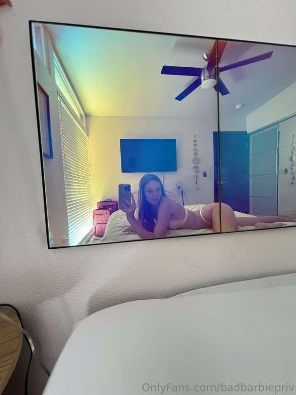 wanna see some more? DM me 😈