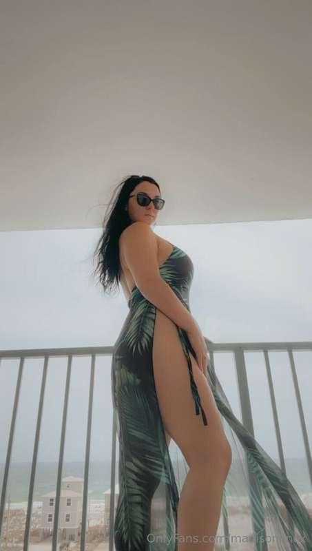 Tip this post if you LOVE my juicy ass!🍑 I have a naughty th..