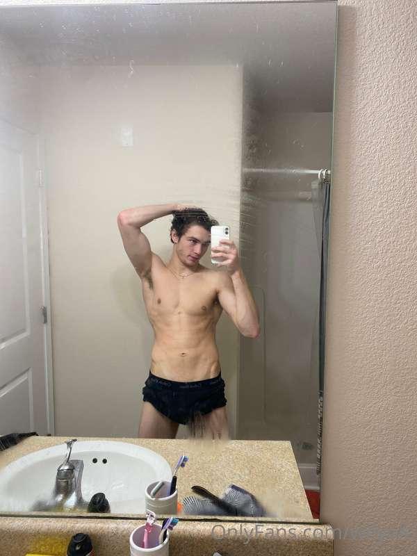 Hi babes