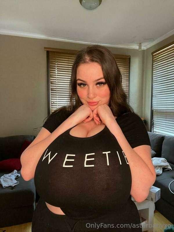 Who remembers this top from IG? 🥰 I have to be super careful..