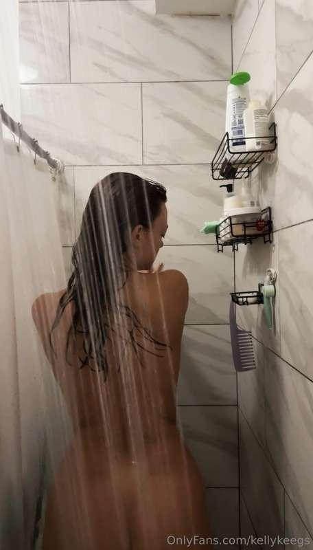 kellykeegs image #3