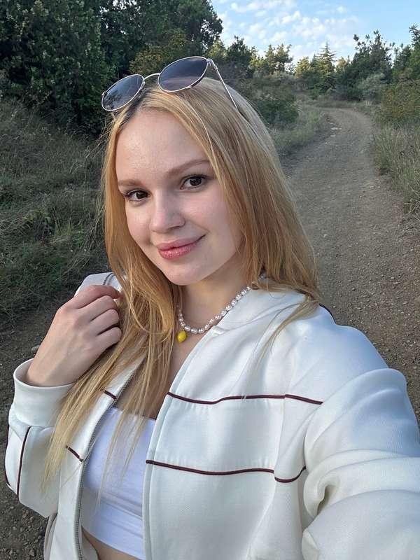 alinacutebabe image #2