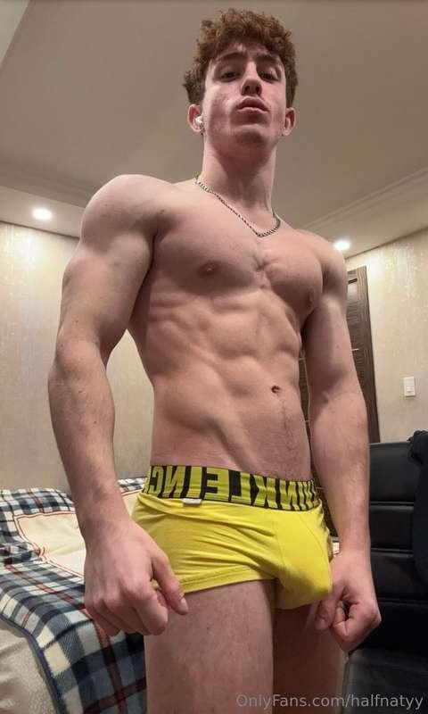 Try to guess my biggest turn on 😈