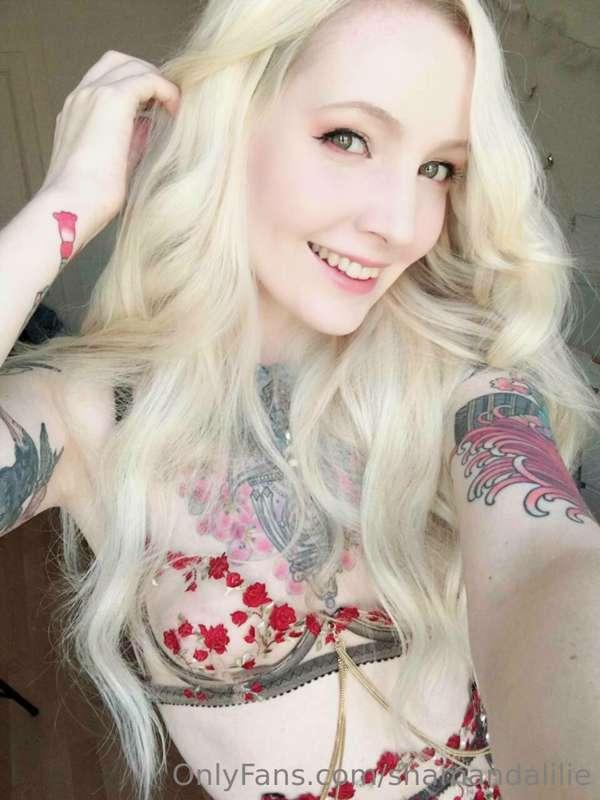 😁