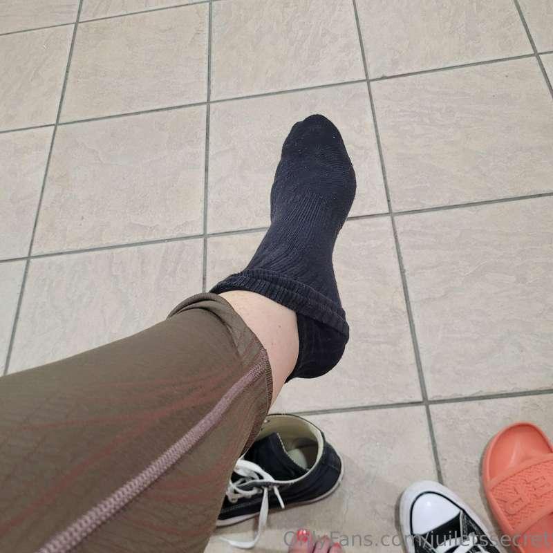 That was one hell of a sweaty gym session! 🔥 My socks are ab..