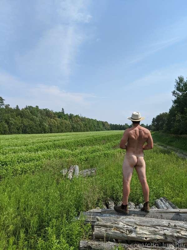 Life on the farm is kinda layed back.
