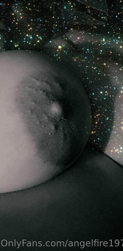 Just a boob shot lol