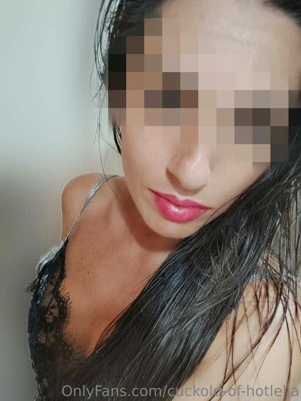 La mia mogliettina @hotlella