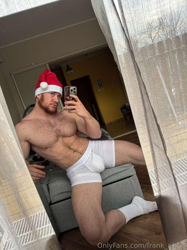 I’ve got your holiday adventure right here 🎁.