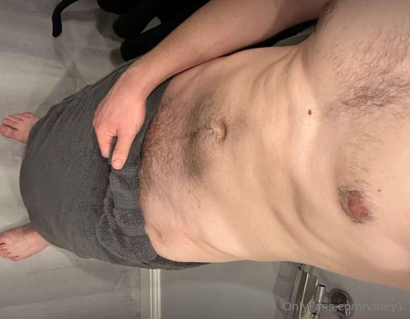 Let's make a mess before we take a shower together 😈