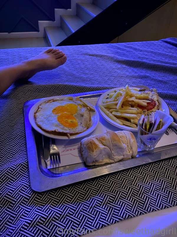 QUIERES ACOMPAÑARME AMOR? ❤️