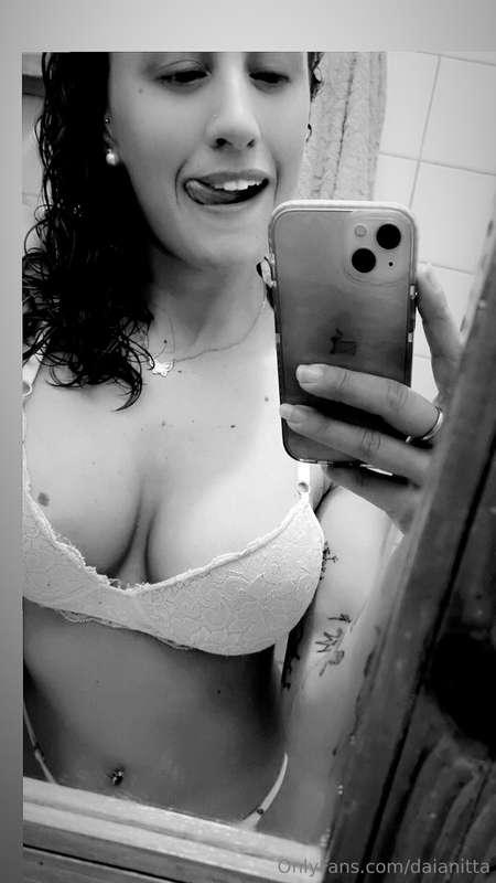 🙋🏼‍♀️🫣