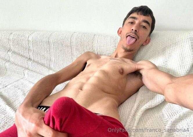 🚨FREE PAGE 🚨My Argentinian friend @franchutwink has a very h..