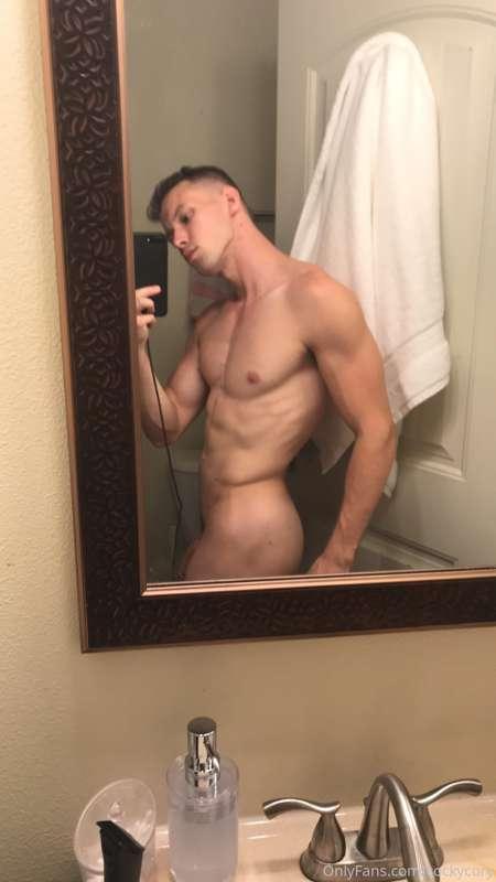 I’ve been kinda MIA lately, was in the process of moving ! H..